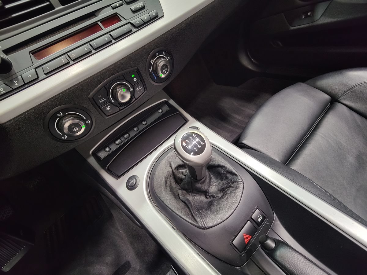 Used 2007 BMW Z4 3.0si RWD image 32
