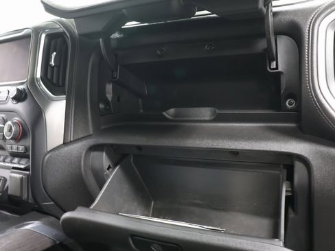 Used 2020 Chevrolet Silverado 2500 LTZ image 30