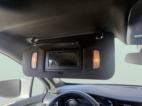 Used 2024 Cadillac XT5 Premium Luxury image 40