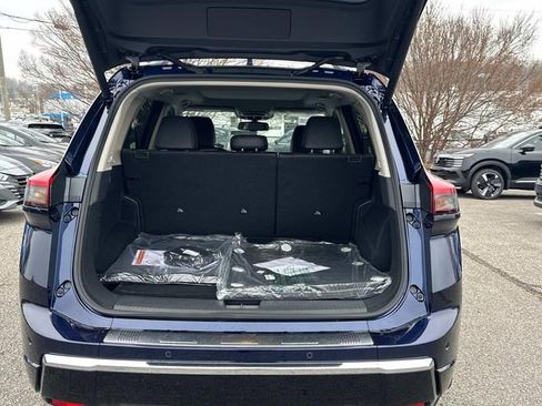 New 2026 Nissan Rogue Platinum w/ Platinum Premium Package image 13
