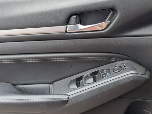 Used 2019 Nissan Altima 2.5 SV image 26