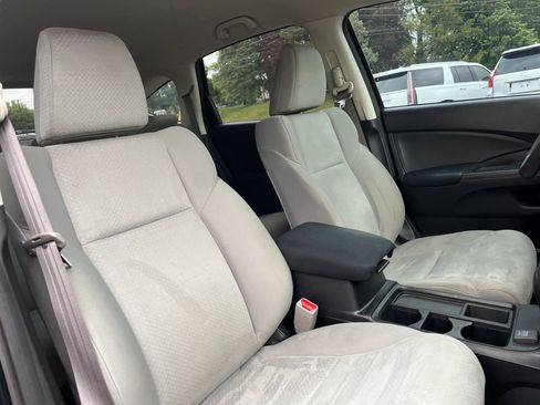 Used 2015 Honda CR-V LX image 13