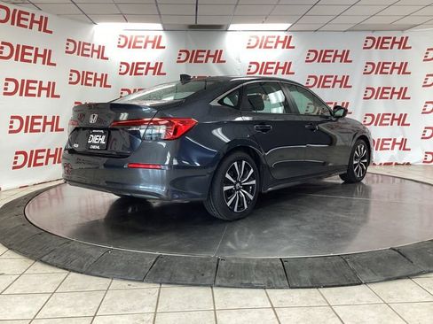 Used 2024 Honda Civic EX image 7