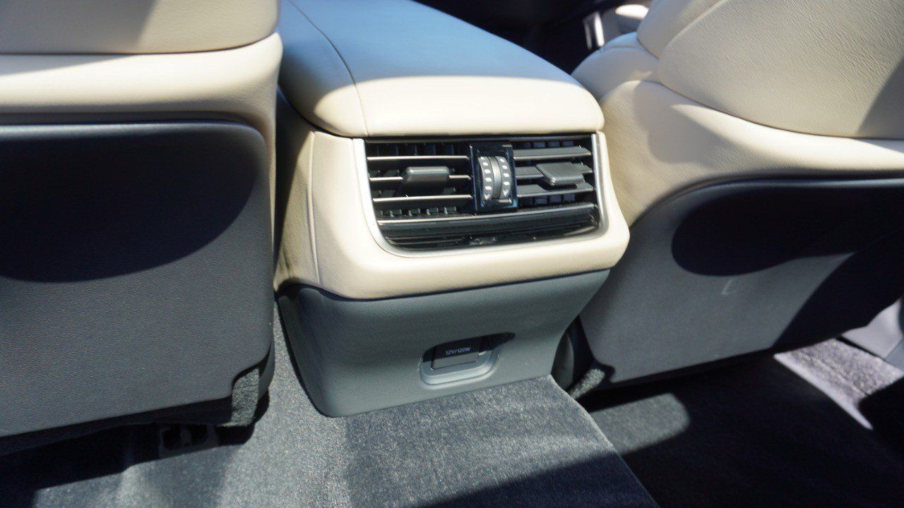 Certified 2022 Lexus LS 500 AWD w/ Interior Upgrade Package image 33