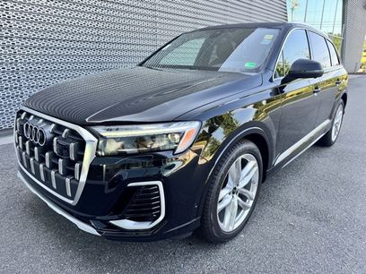 New 2025 Audi Q7 3.0T Premium Plus