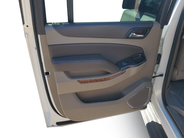 Used 2018 Chevrolet Suburban Premier RWD image 31