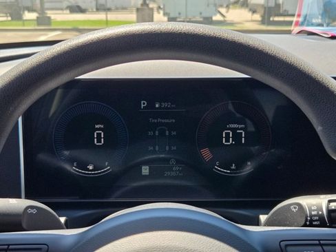 Used 2025 Hyundai Tucson SEL image 11