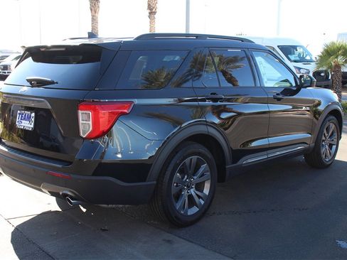 Certified 2024 Ford Explorer XLT w/ Equipment Group 202A image 8