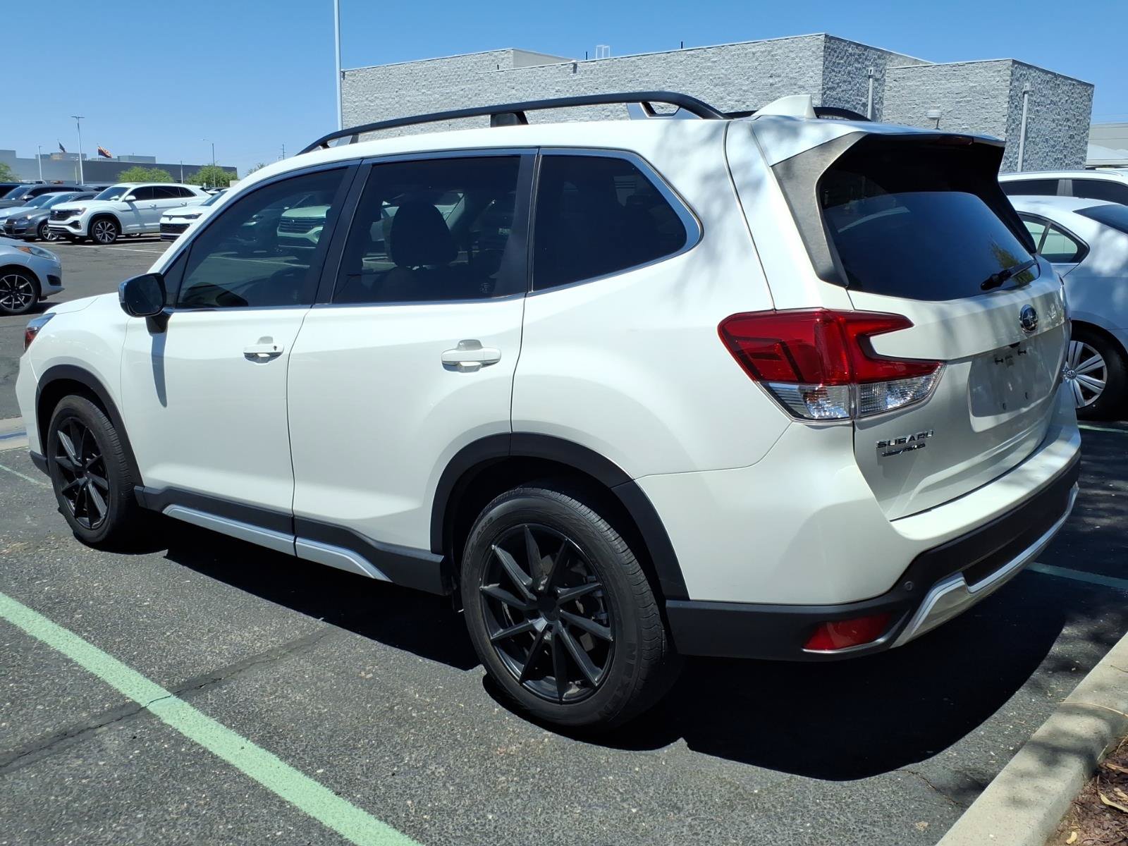 Used 2020 Subaru Forester Touring AWD/4WD image 2
