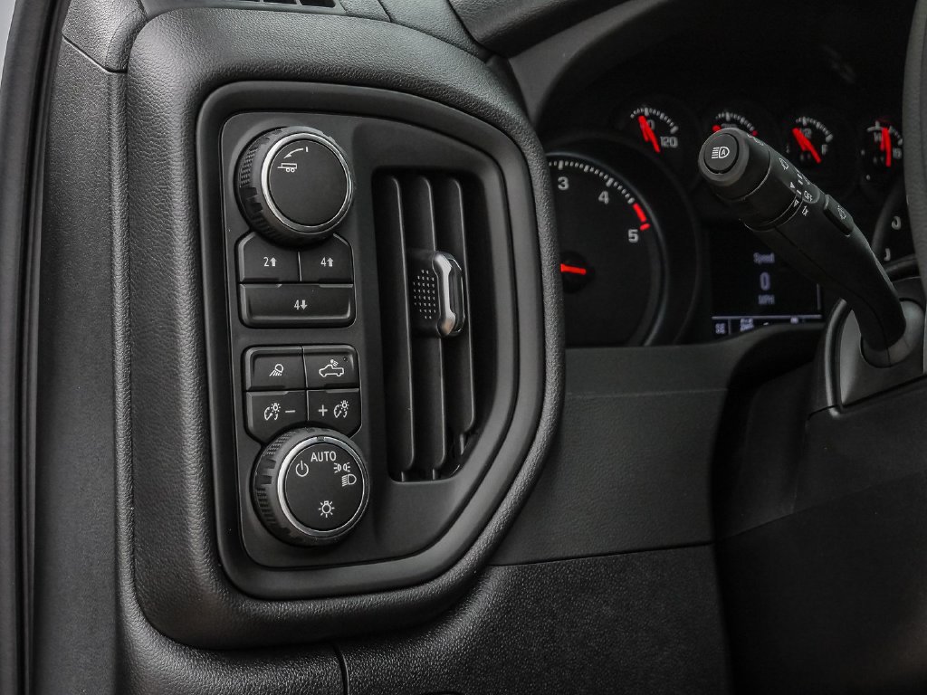 New 2026 Chevrolet Silverado 2500 Custom w/ Custom Value Package AWD/4WD image 30
