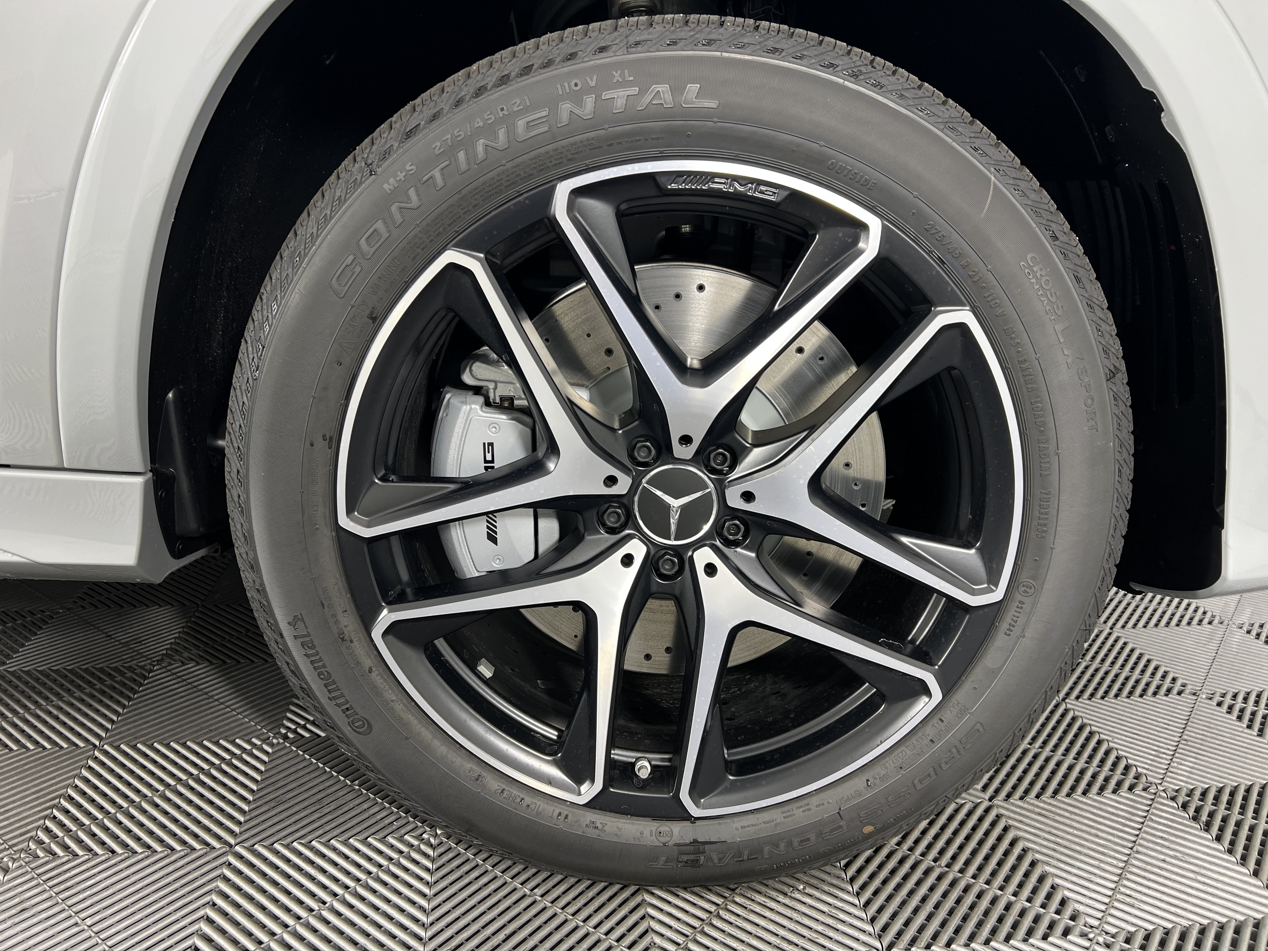 New 2026 Mercedes-Benz GLE 53 AMG 4MATIC image 16