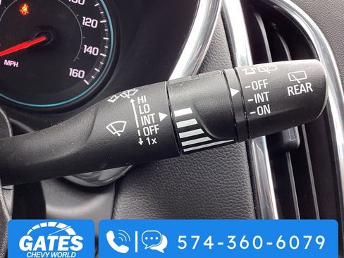 Used 2023 Chevrolet Equinox LT image 29