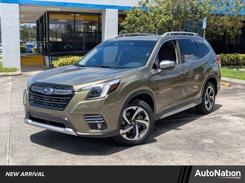Used 2024 Subaru Forester Touring AWD/4WD image 1