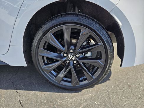 Used 2025 Toyota Corolla SE image 34