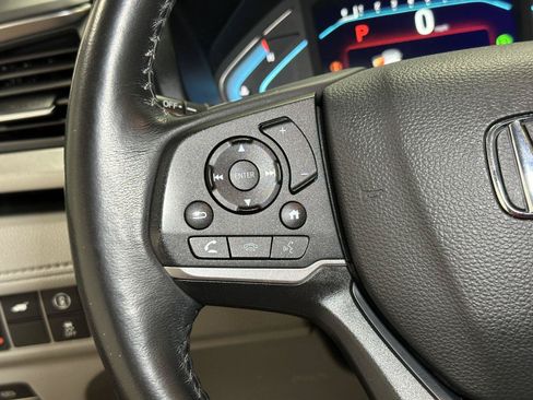 Certified 2024 Honda Odyssey EX-L image 25