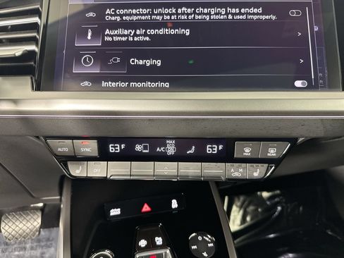 Used 2023 Audi Q4 e-tron Prestige w/ Black Optic Package AWD/4WD image 6
