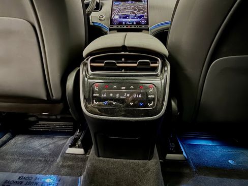 Certified 2023 Mercedes-Benz EQS 450+ 4MATIC SUV image 37