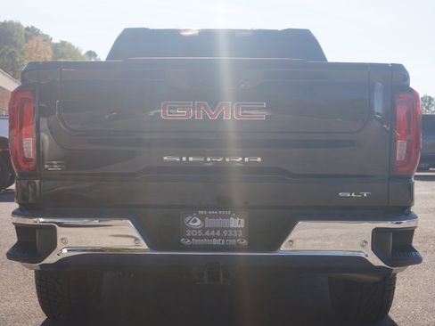 Used 2019 GMC Sierra 1500 SLT w/ SLT Premium Plus Package image 8