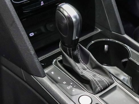 Used 2022 Volkswagen Atlas SE w/ Panoramic Sunroof Package FWD image 21