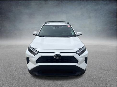 Used 2024 Toyota RAV4 XLE FWD image 2