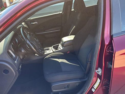 Used 2021 Dodge Charger SXT w/ Driver Convenience Group image 10