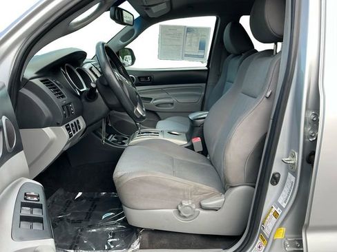Used 2013 Toyota Tacoma 4x4 Double Cab w/ TRD Sport Pkg image 10