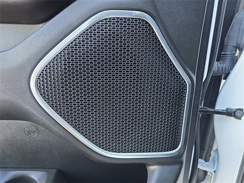 Used 2022 RAM 1500 Laramie w/ Sport Appearance Package image 17