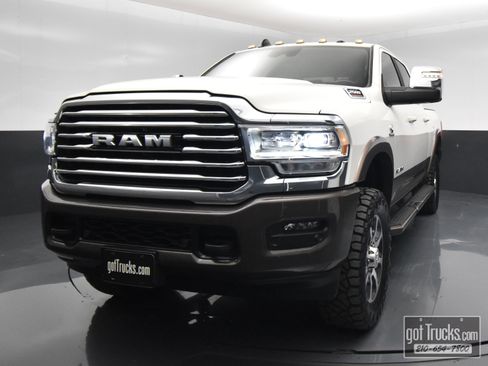 Used 2023 RAM 2500 Limited AWD/4WD image 50