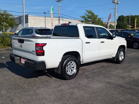 Used 2025 Nissan Frontier S AWD/4WD image 3