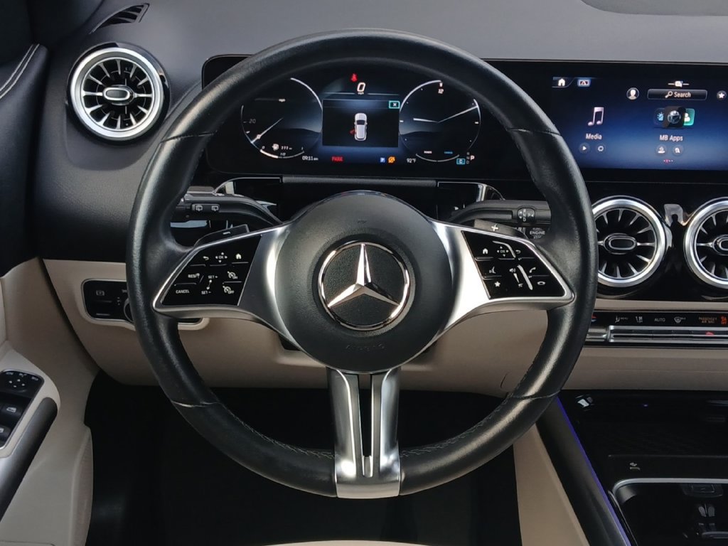 Used 2025 Mercedes-Benz GLA 250 image 20