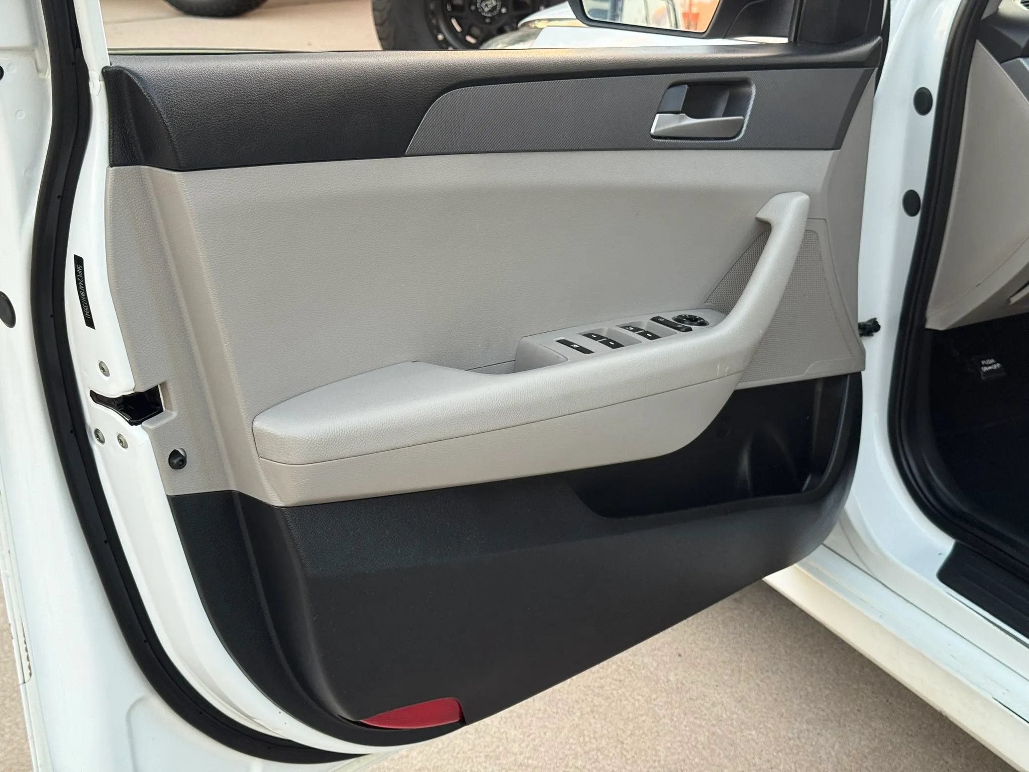 Used 2019 Hyundai Sonata SE FWD image 9