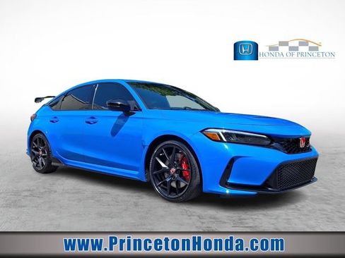 Certified 2024 Honda Civic Type R image 1