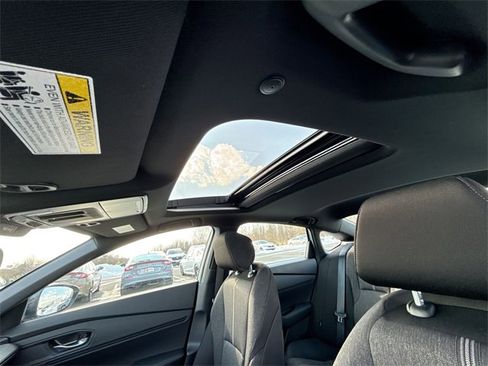 Certified 2025 Honda Accord Sport image 18