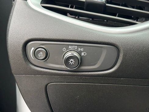 Used 2024 Chevrolet Malibu LT image 24