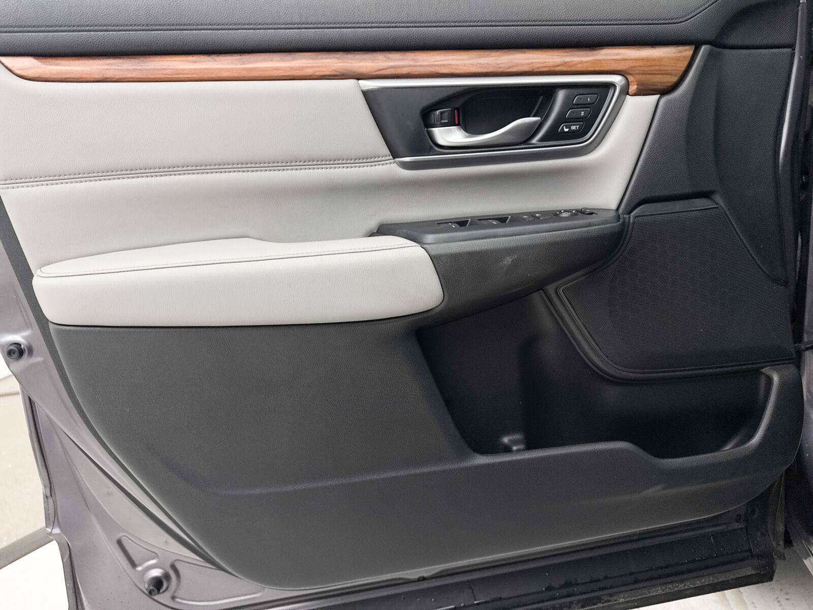 Used 2019 Honda CR-V EX-L image 27