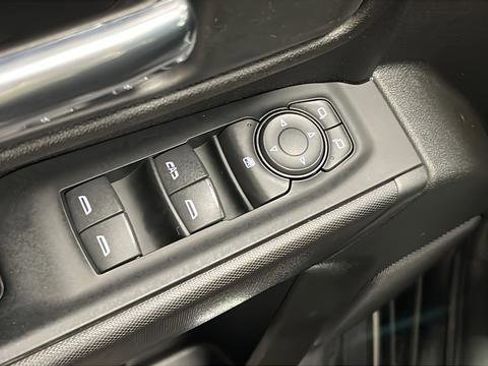 Used 2023 GMC Sierra 2500 Pro image 21