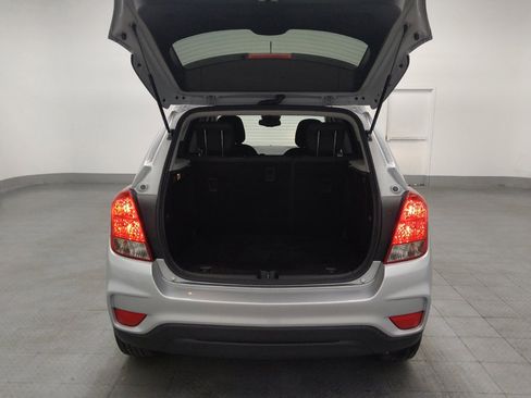 Used 2021 Chevrolet Trax LS w/ Tint and Cruise Package FWD image 29