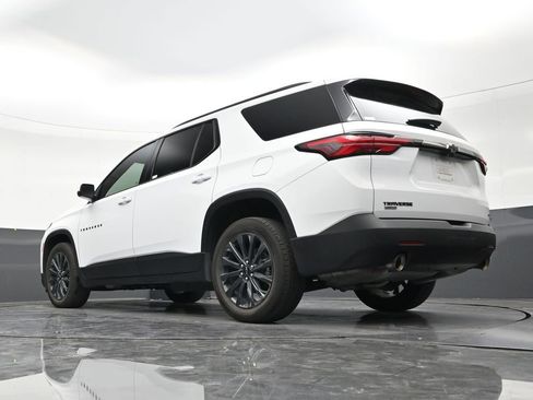 Used 2024 Chevrolet Traverse RS FWD image 22