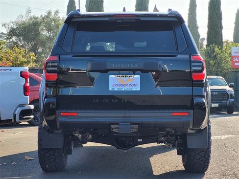 New 2025 Toyota 4Runner SR5 image 6