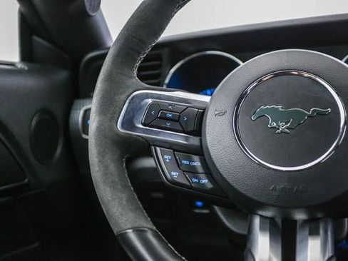 Used 2017 Ford Mustang GT Premium w/ GT Performance Package RWD image 43