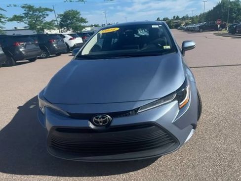 Used 2024 Toyota Corolla LE FWD image 7