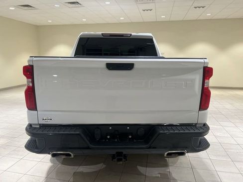 Used 2020 Chevrolet Silverado 1500 LT Trail Boss w/ Convenience Package image 4