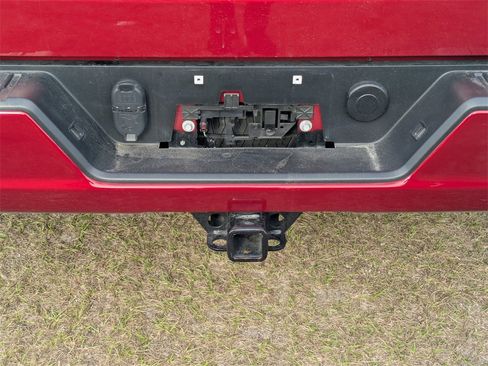 Used 2024 GMC Sierra 1500 Elevation image 10