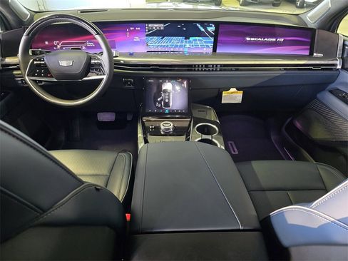 New 2025 Cadillac Escalade IQ Sport 2 w/ LPO, ONYX Package image 7