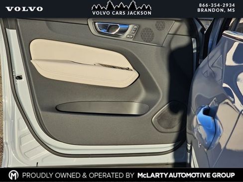 New 2026 Volvo XC60 B5 Plus w/ Protection Package Premier AWD/4WD image 15