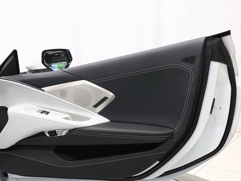 Used 2024 Chevrolet Corvette Stingray Preferred Cpe w/ 2LT image 65