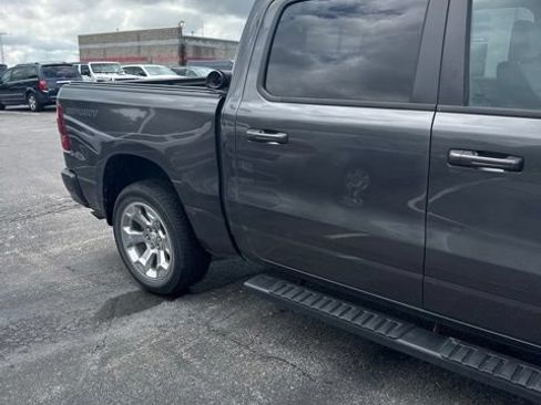 Used 2022 RAM 1500 Big Horn AWD/4WD image 11
