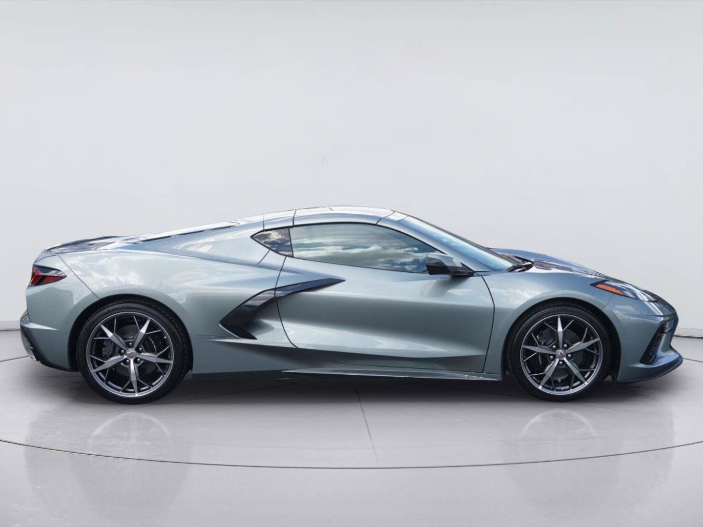 Used 2023 Chevrolet Corvette Stingray Coupe w/ 1LT RWD image 5