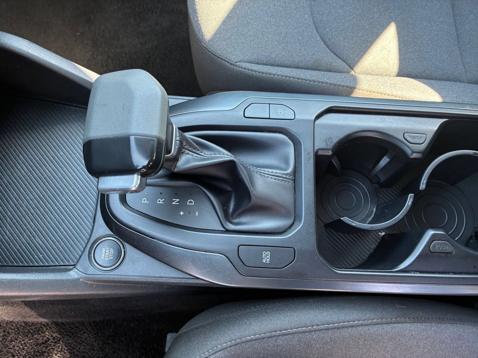 Used 2025 Kia K4 FWD image 39