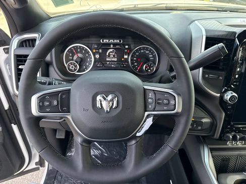 New 2026 RAM 2500 Big Horn AWD/4WD image 10